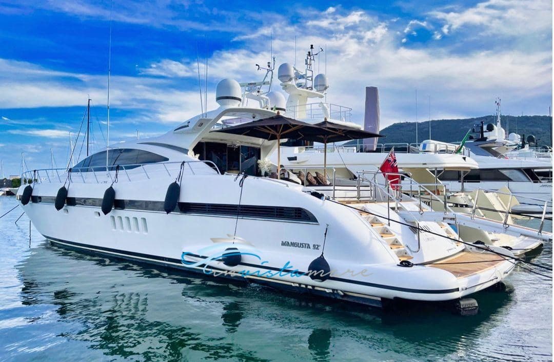 Overmarine Mangusta 92 usato - dettaglio 2