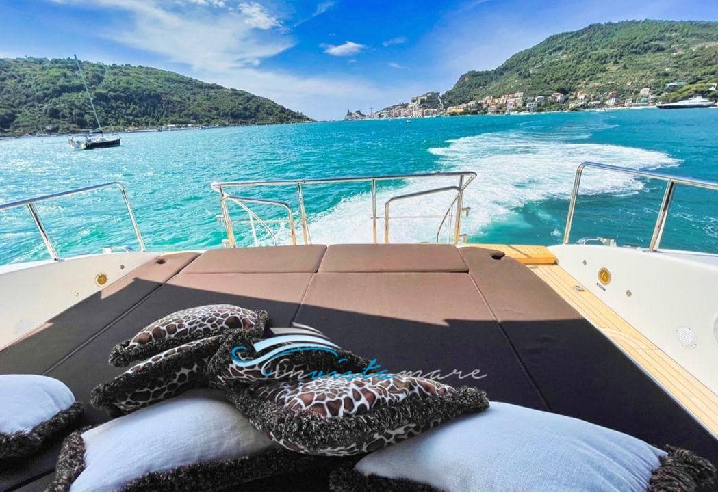 Overmarine Mangusta 92 d'occasion - image hero 13