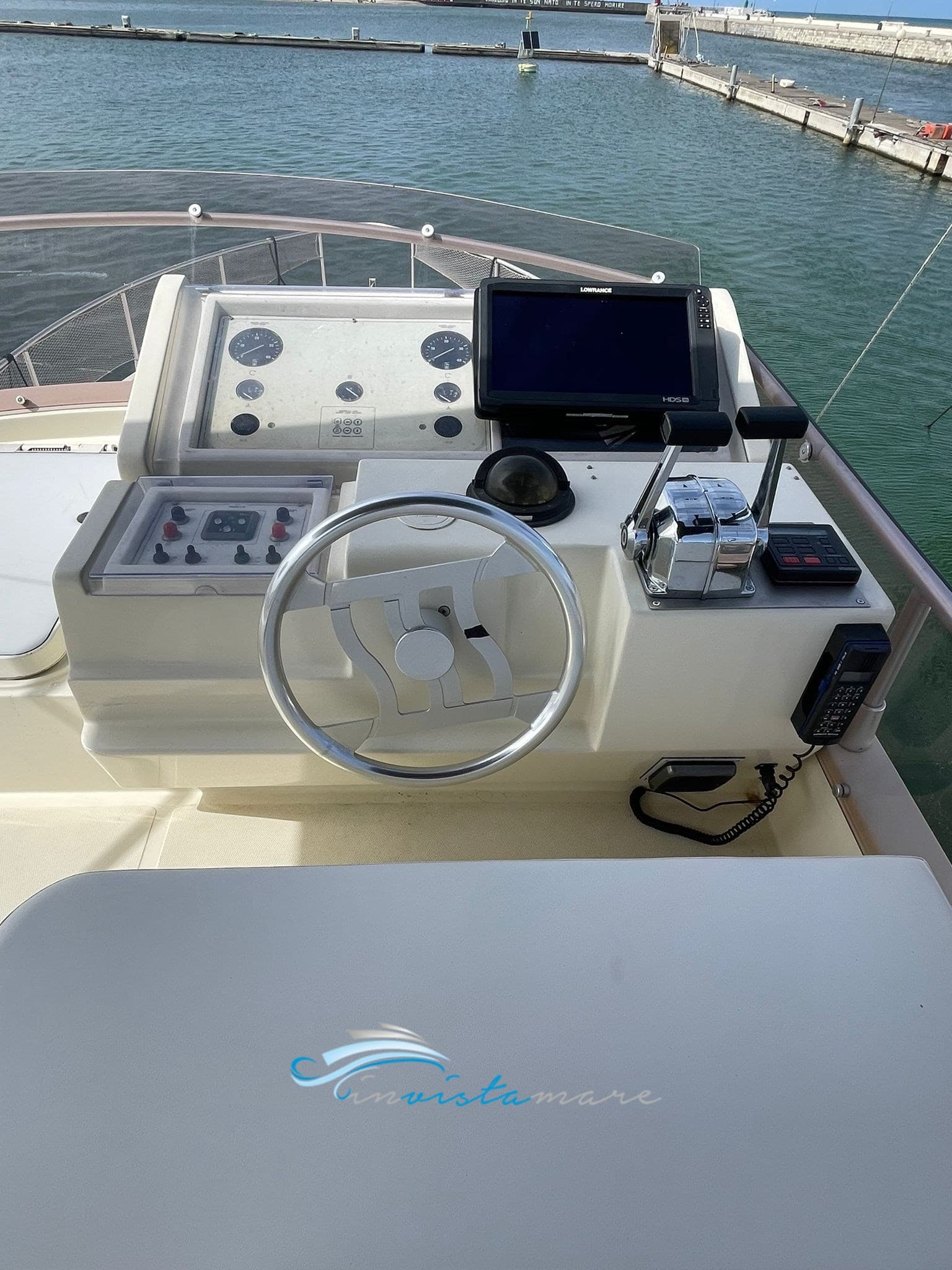 Ferretti Yachts 120 Fly gebraucht - Detail 4