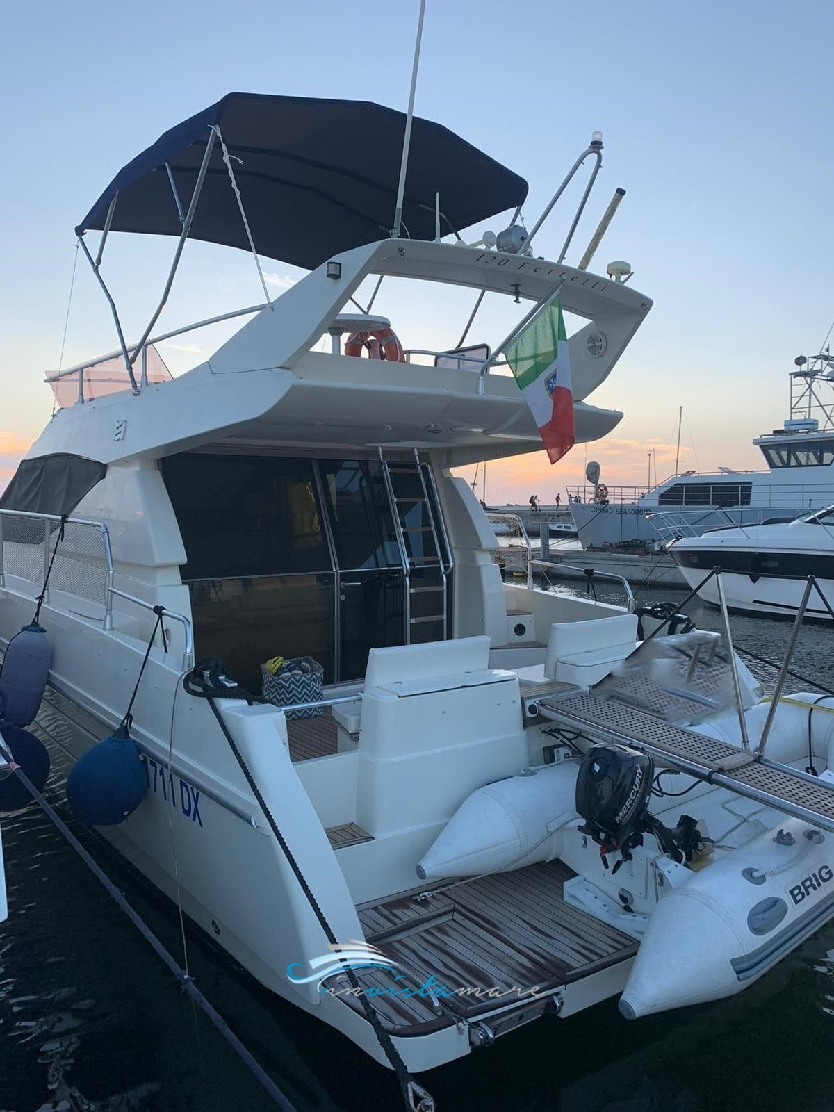 Ferretti Yachts 120 Fly usato - dettaglio 2