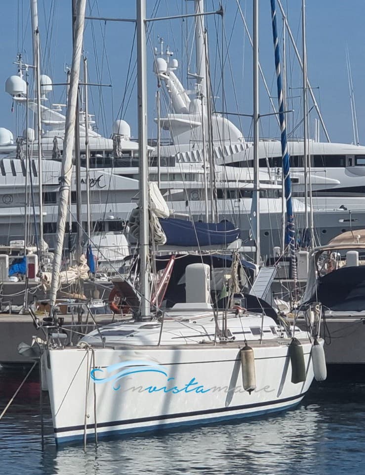 Cantiere del Pardo Grand Soleil 40 - Interior View Cantiere del Pardo Grand Soleil 40 - Interior View