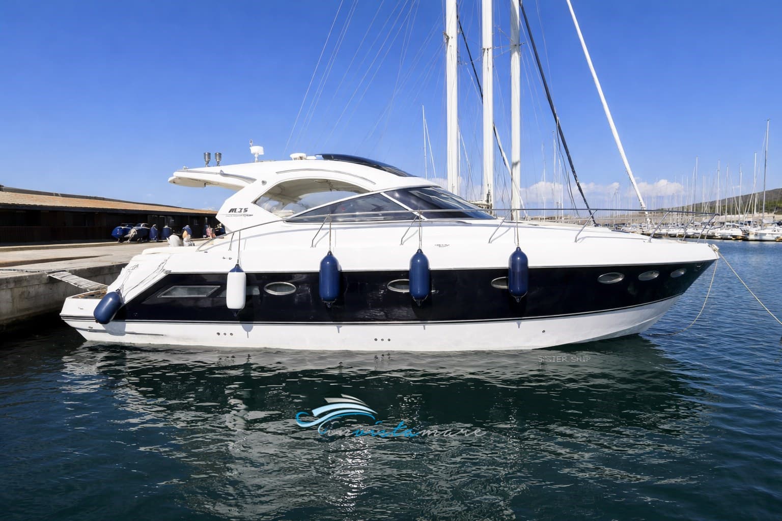 Manò Marine M 35 - Main View Manò Marine M 35 - Main View