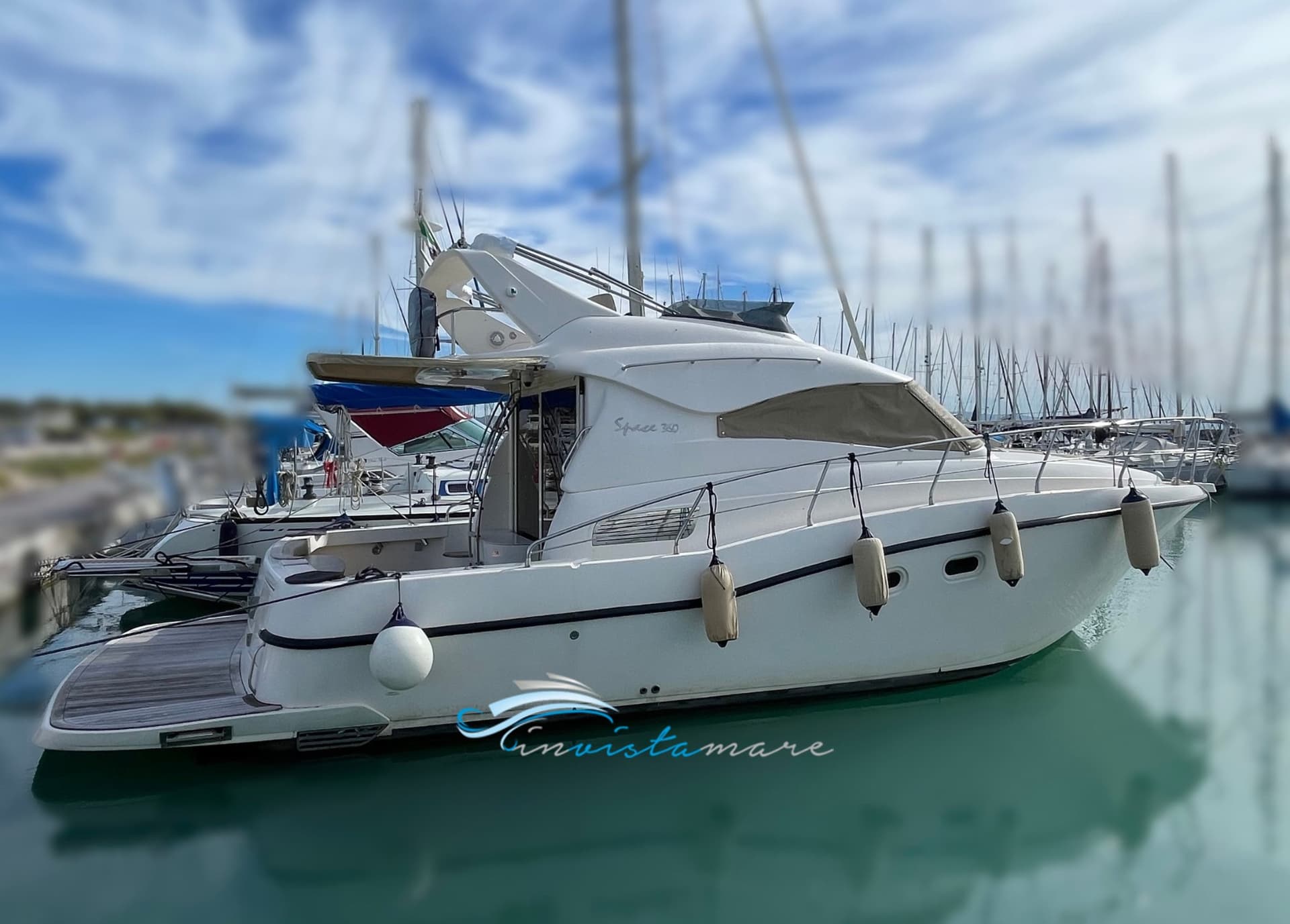 Plastik Space 360 Fly - Main View Plastik Space 360 Fly - Main View