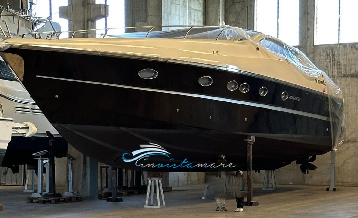 Primatist G 50' Speedster - Interior View Primatist G 50' Speedster - Interior View