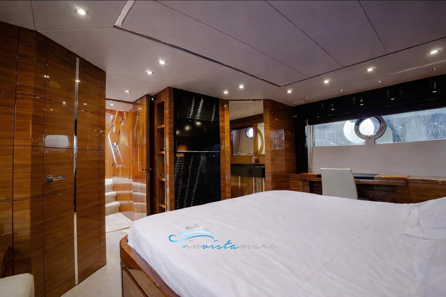 Sunseeker 68 SPORT YACHT used - hero image 12
