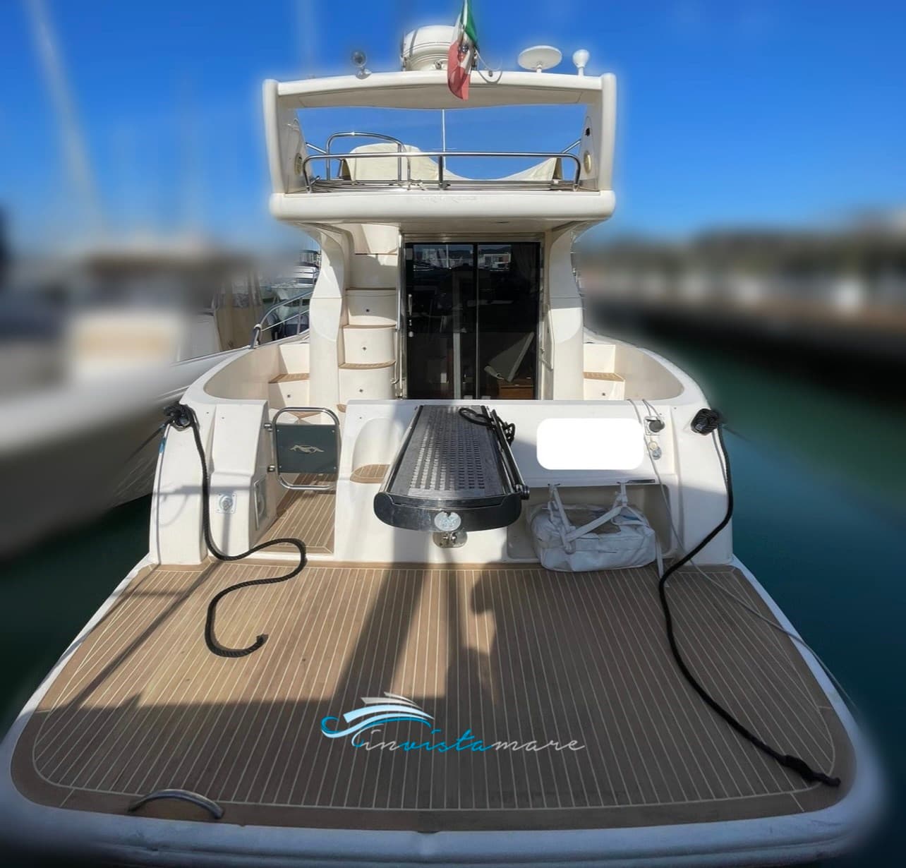 Intermare Intermare 33 - Interior View Intermare Intermare 33 - Interior View