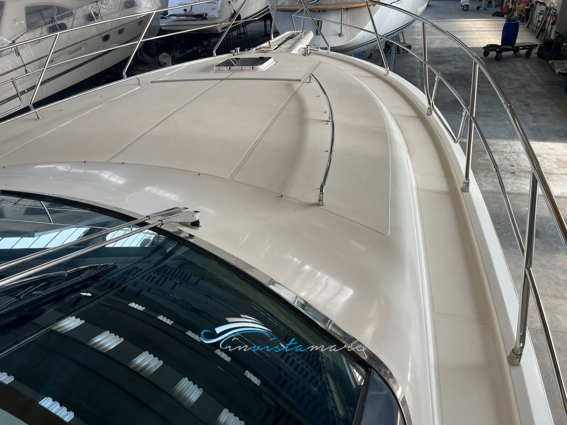 Uniesse Marine Uniesse 48 Open - Deck View Uniesse Marine Uniesse 48 Open - Deck View