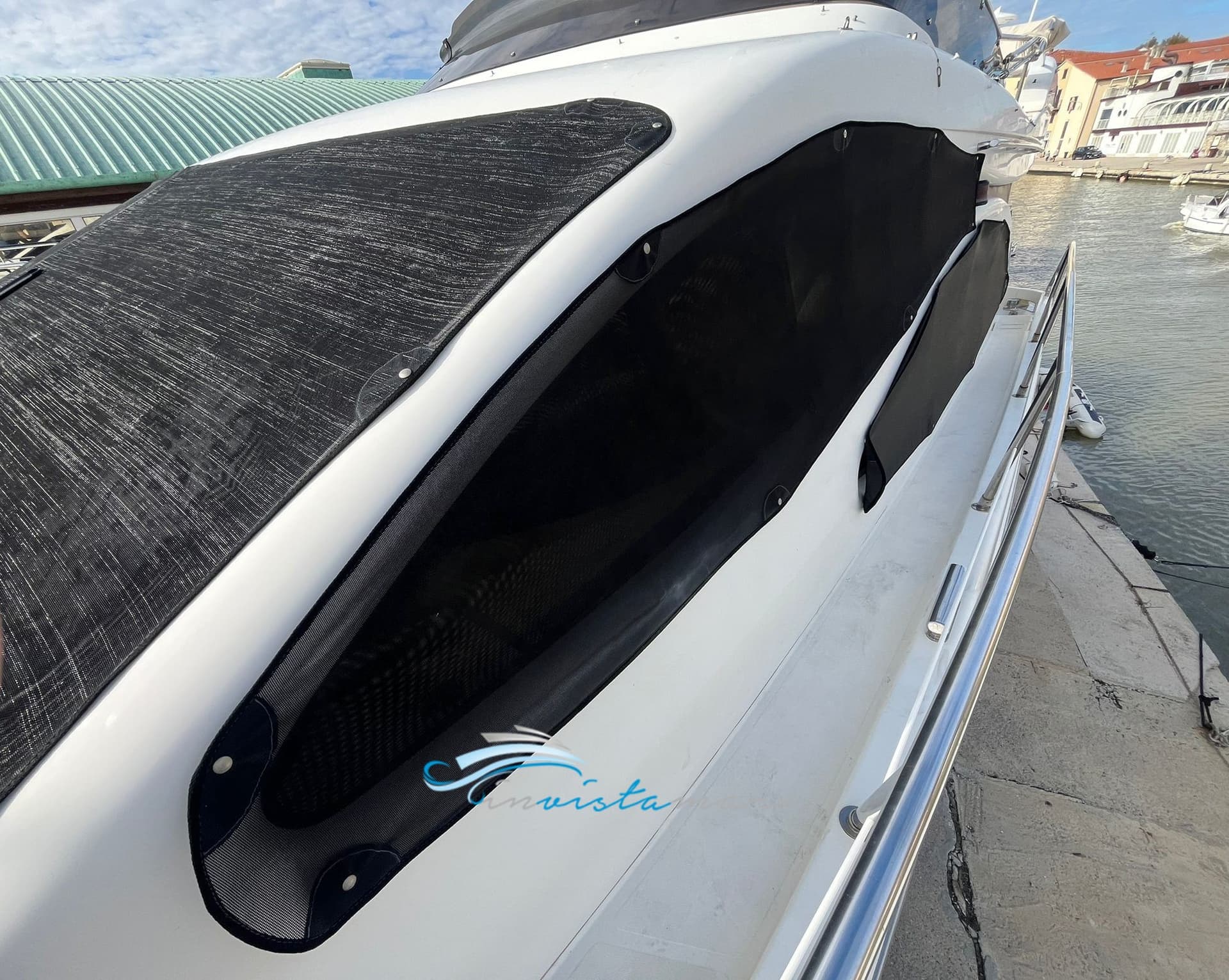 Azimut Az 46 - Interior View Azimut Az 46 - Interior View