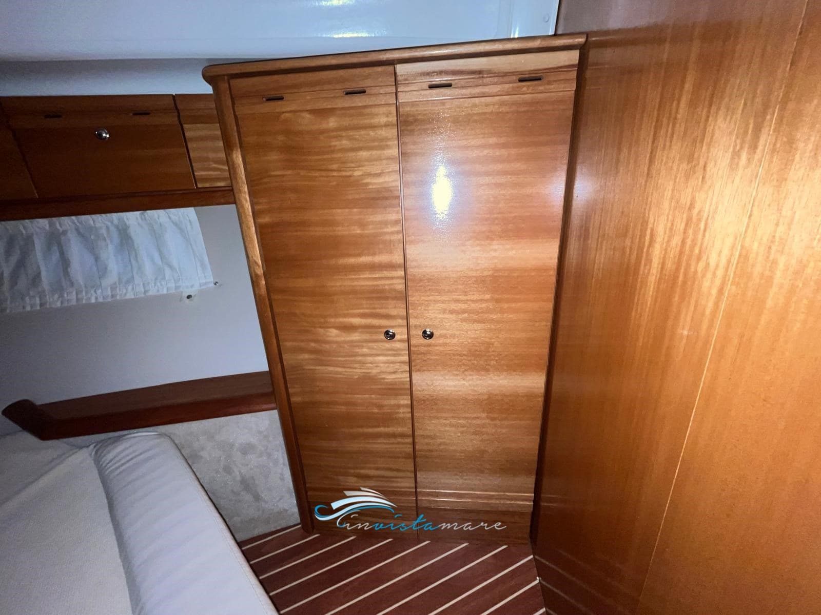 Bavaria 33 Sport used - hero image 15