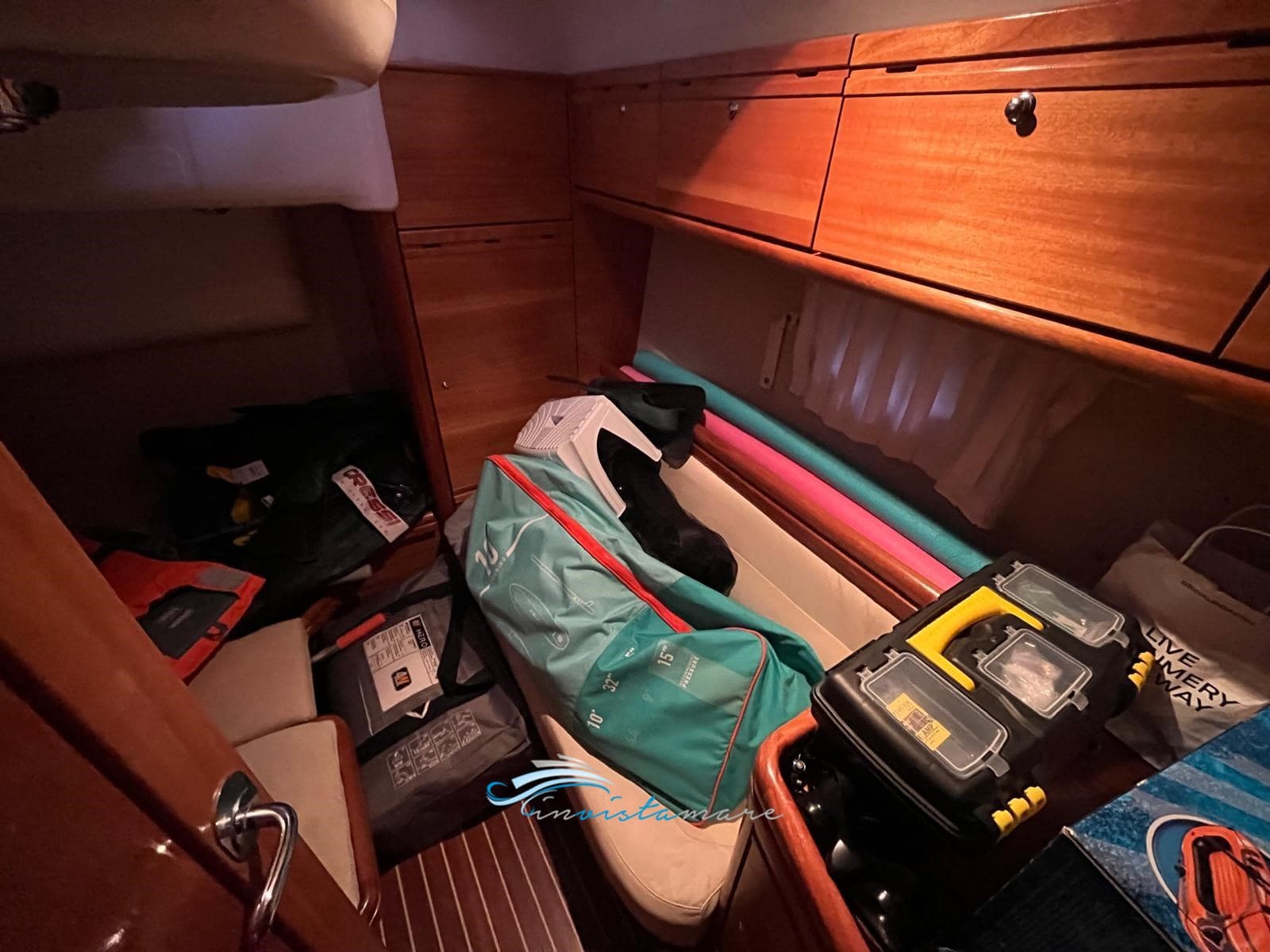 Bavaria 33 Sport used - hero image 17