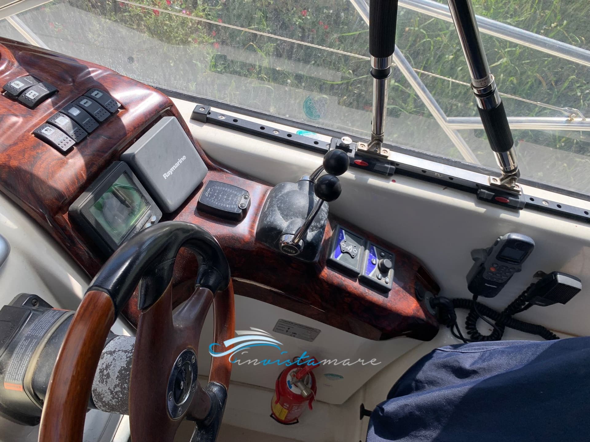 Cranchi ENDURANCE 41 usato - foto hero 10