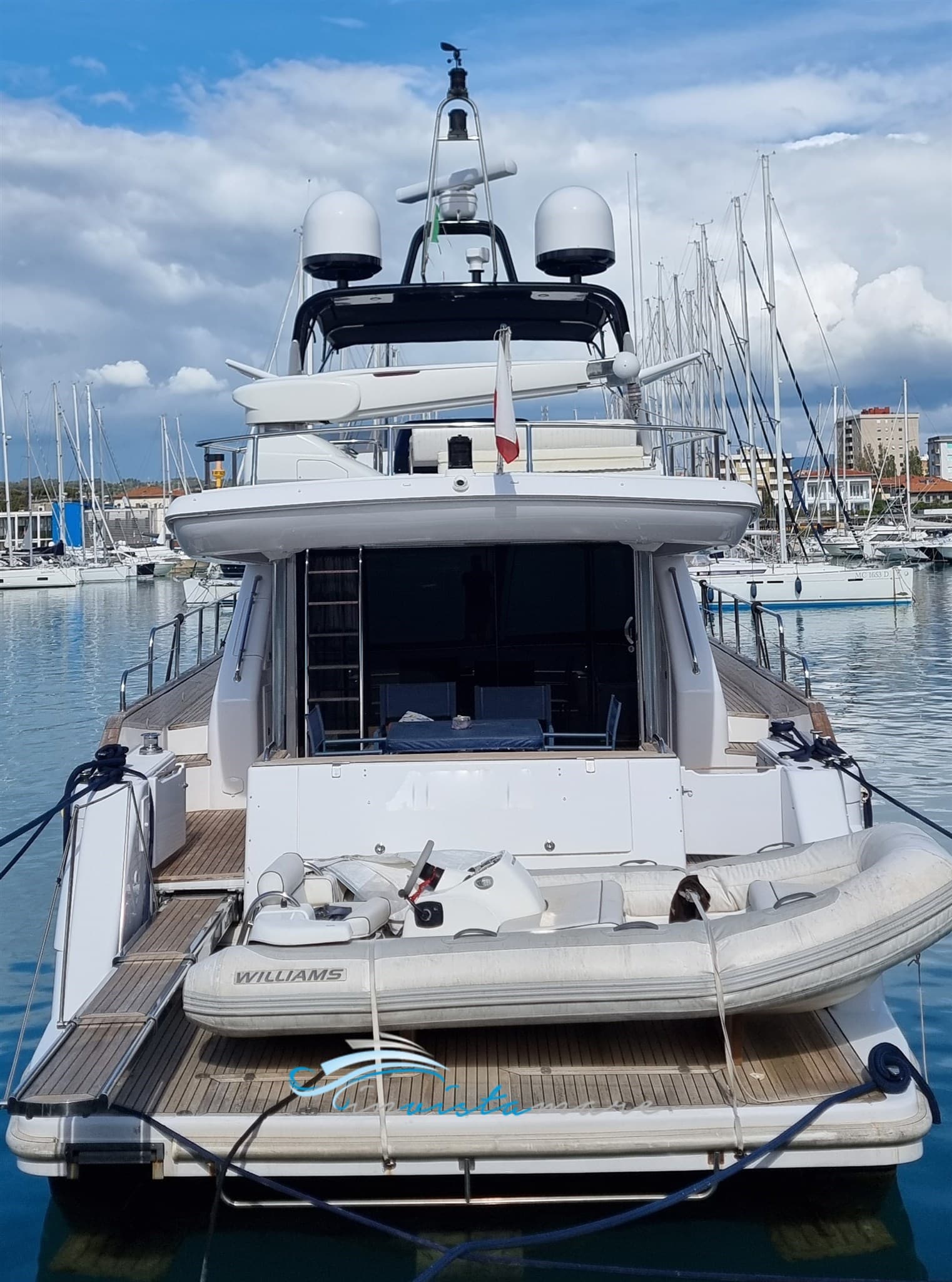 Guy Couach Guy Couach 22 - Detail View 1 Guy Couach Guy Couach 22 - Detail View 1