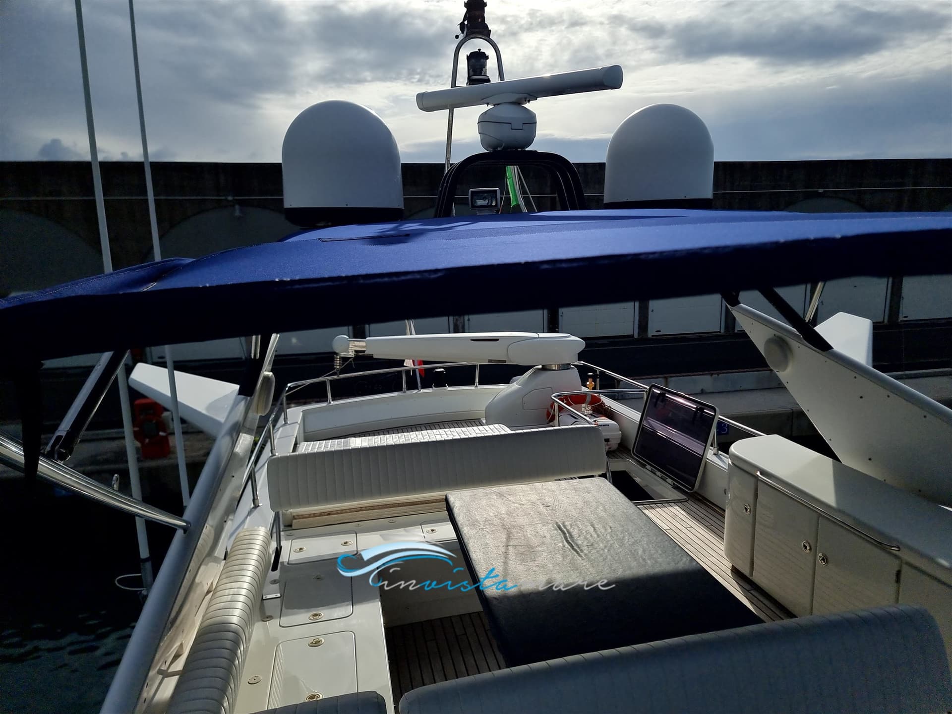 Guy Couach Guy Couach 22 - Interior View Guy Couach Guy Couach 22 - Interior View