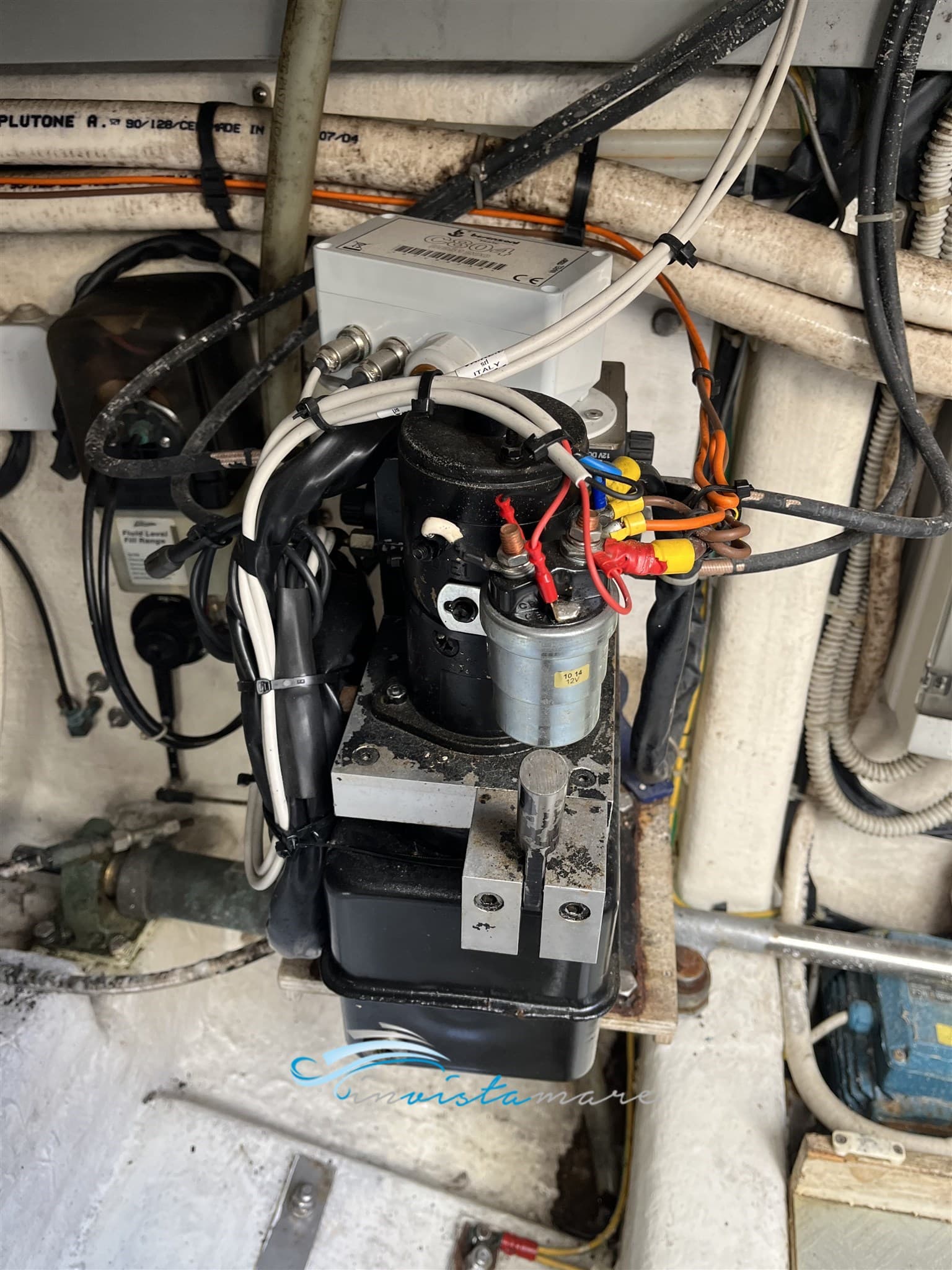 Cantieri Estensi 440 GOLDSTAR FLY used - hero image 12