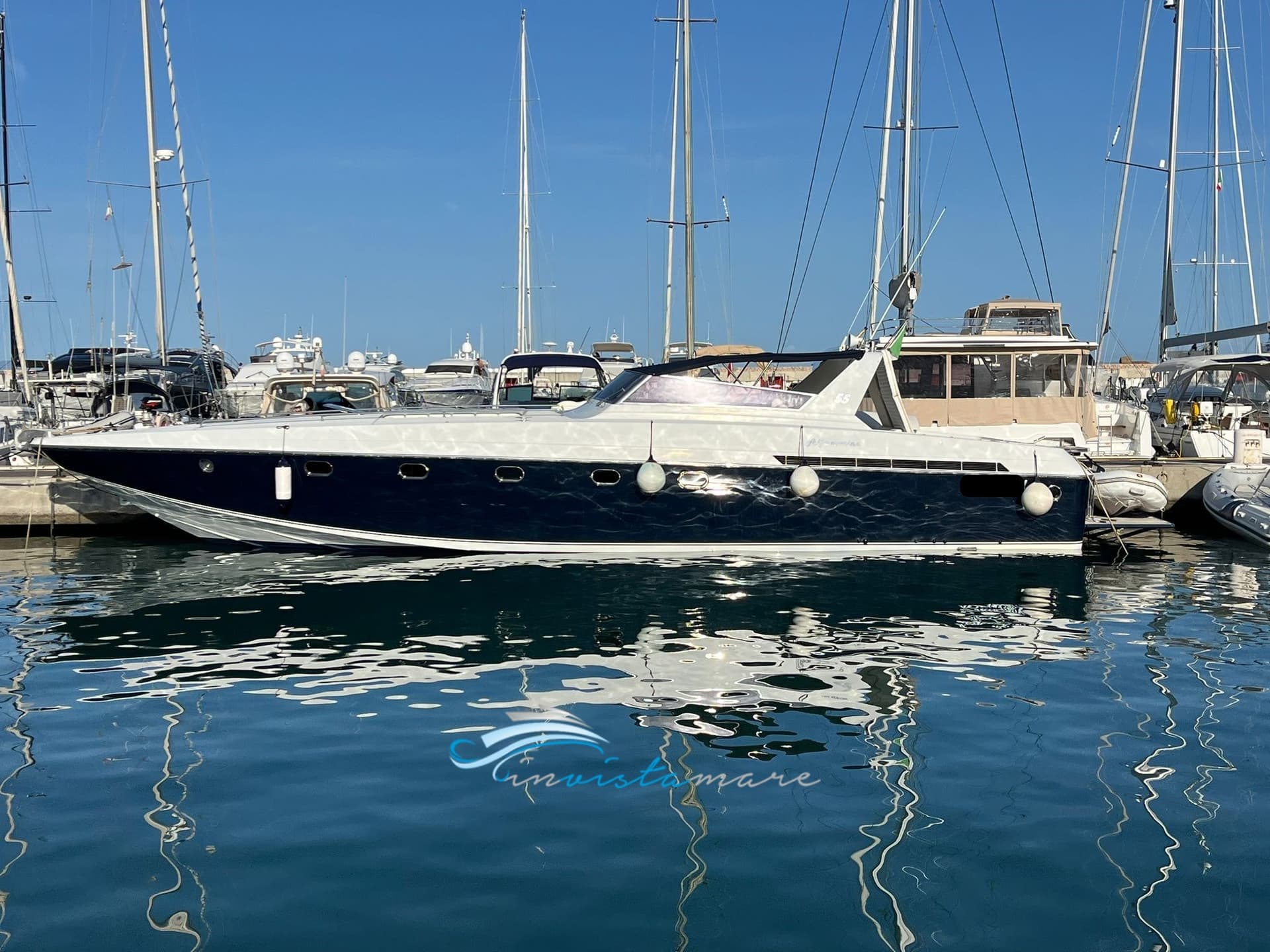 Alfamarine Alfamarine 55 - Main View Alfamarine Alfamarine 55 - Main View