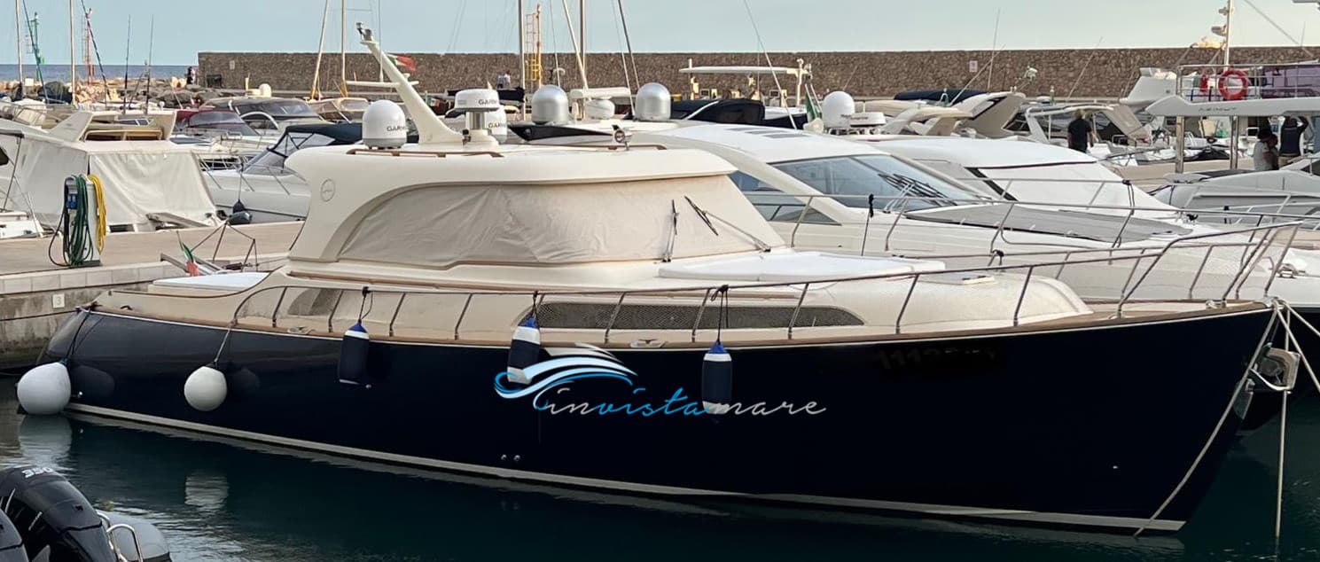 Mochi Craft Mochi 51 Dolphin - Main View Mochi Craft Mochi 51 Dolphin - Main View