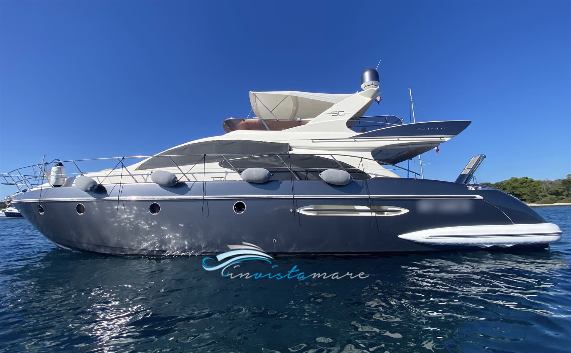 Azimut 50 Flybridge - Main View Azimut 50 Flybridge - Main View
