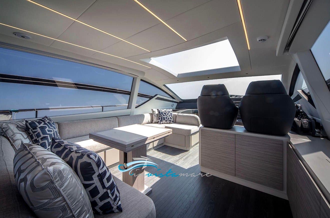Pershing Pershing 62 used - hero image 7