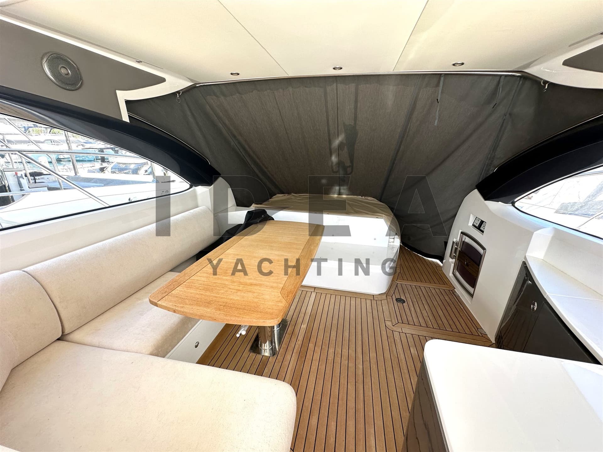 Princess Yachts V50 Open - Interior View Princess Yachts V50 Open - Interior View