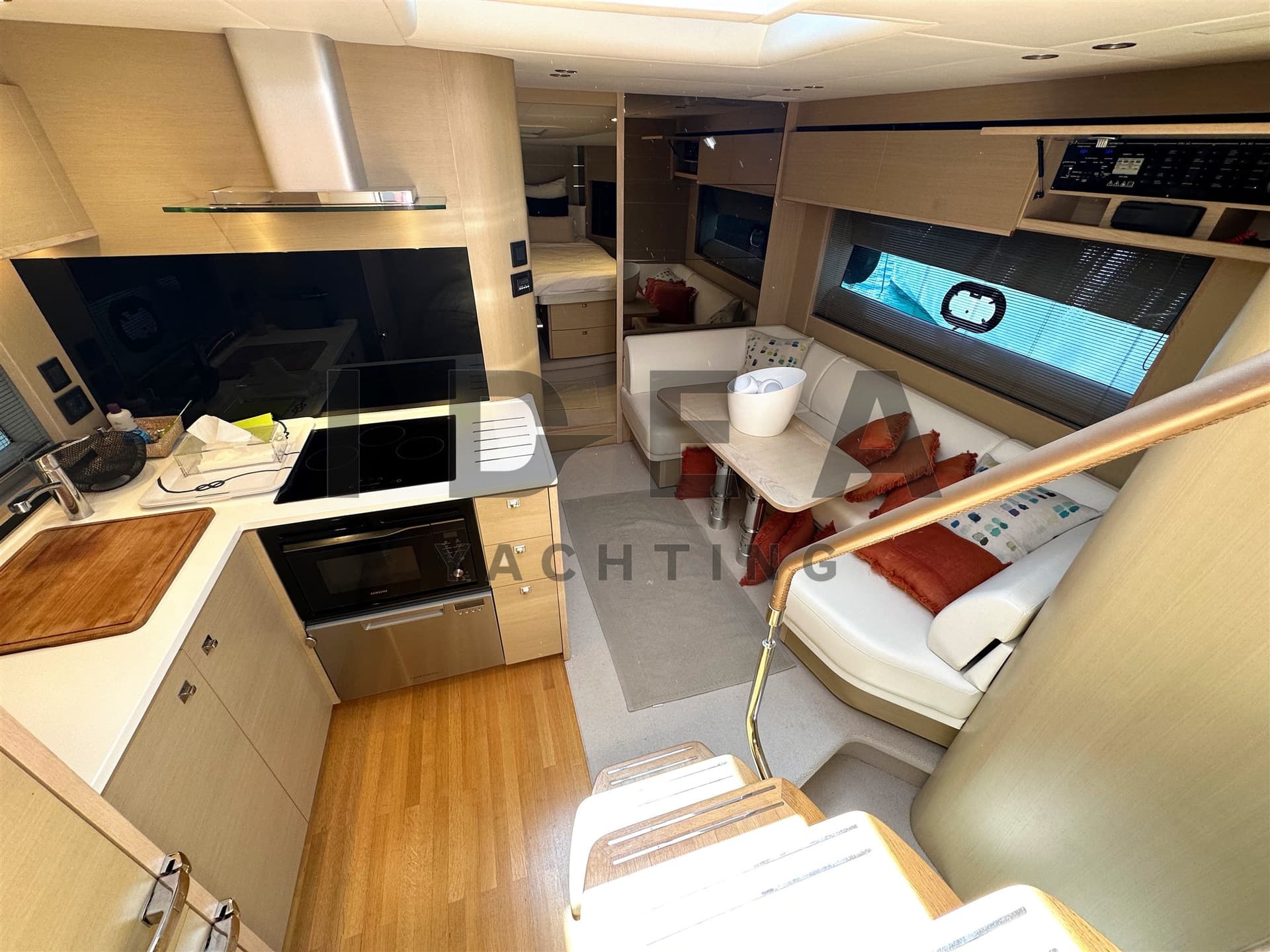 Princess Yachts V50 Open - Deck View Princess Yachts V50 Open - Deck View