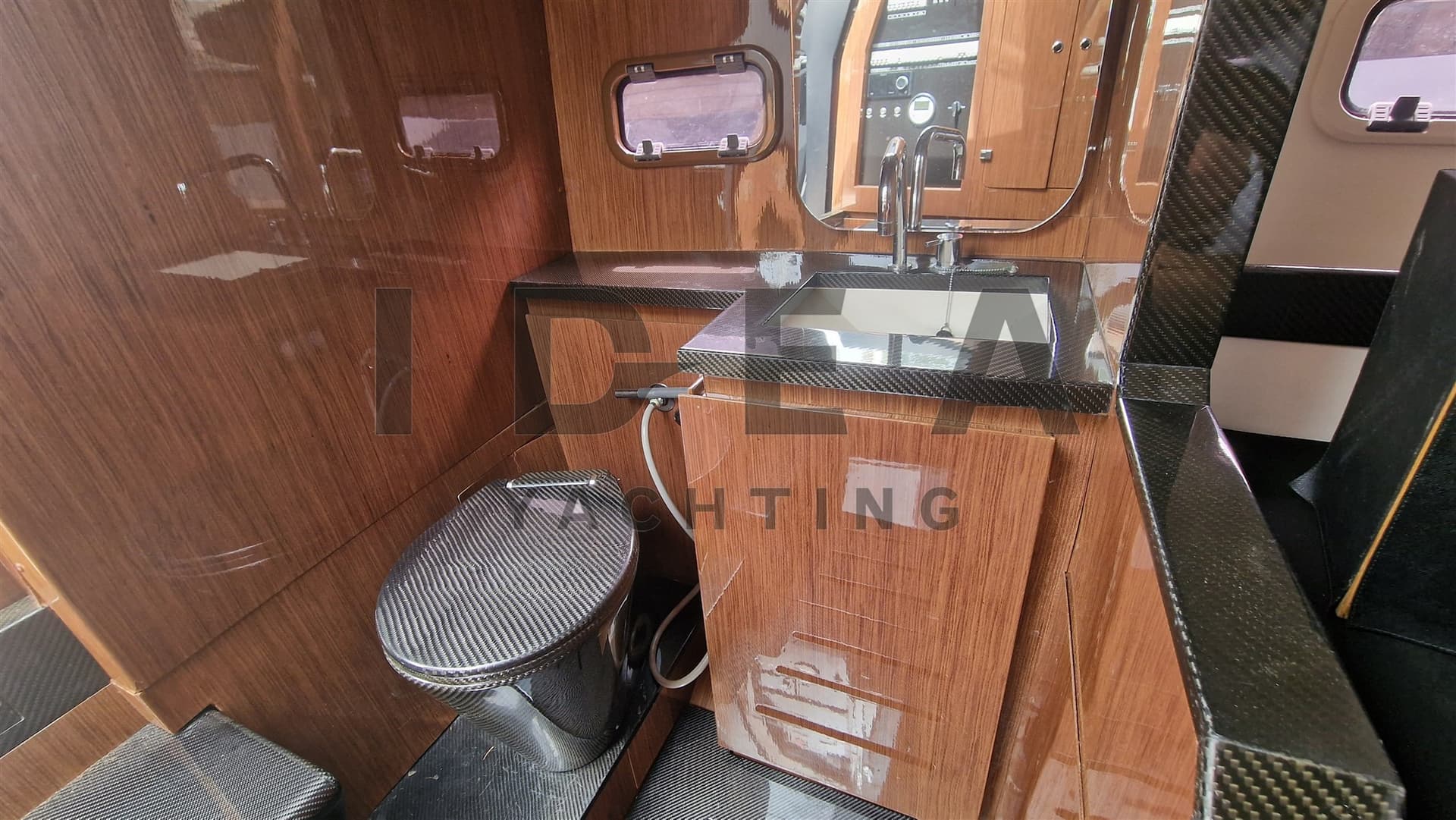 Wally Tender 43 usato - foto hero 19