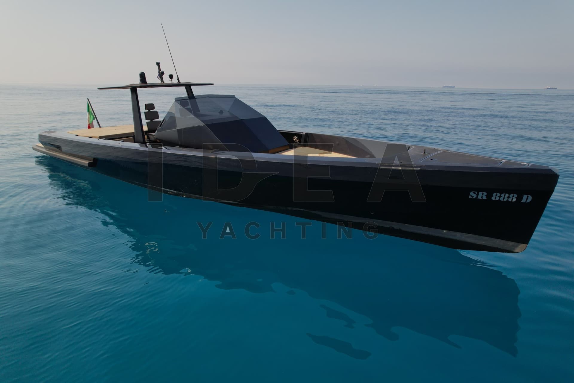 Wally Tender 43 - Detail View 1 Wally Tender 43 - Detail View 1