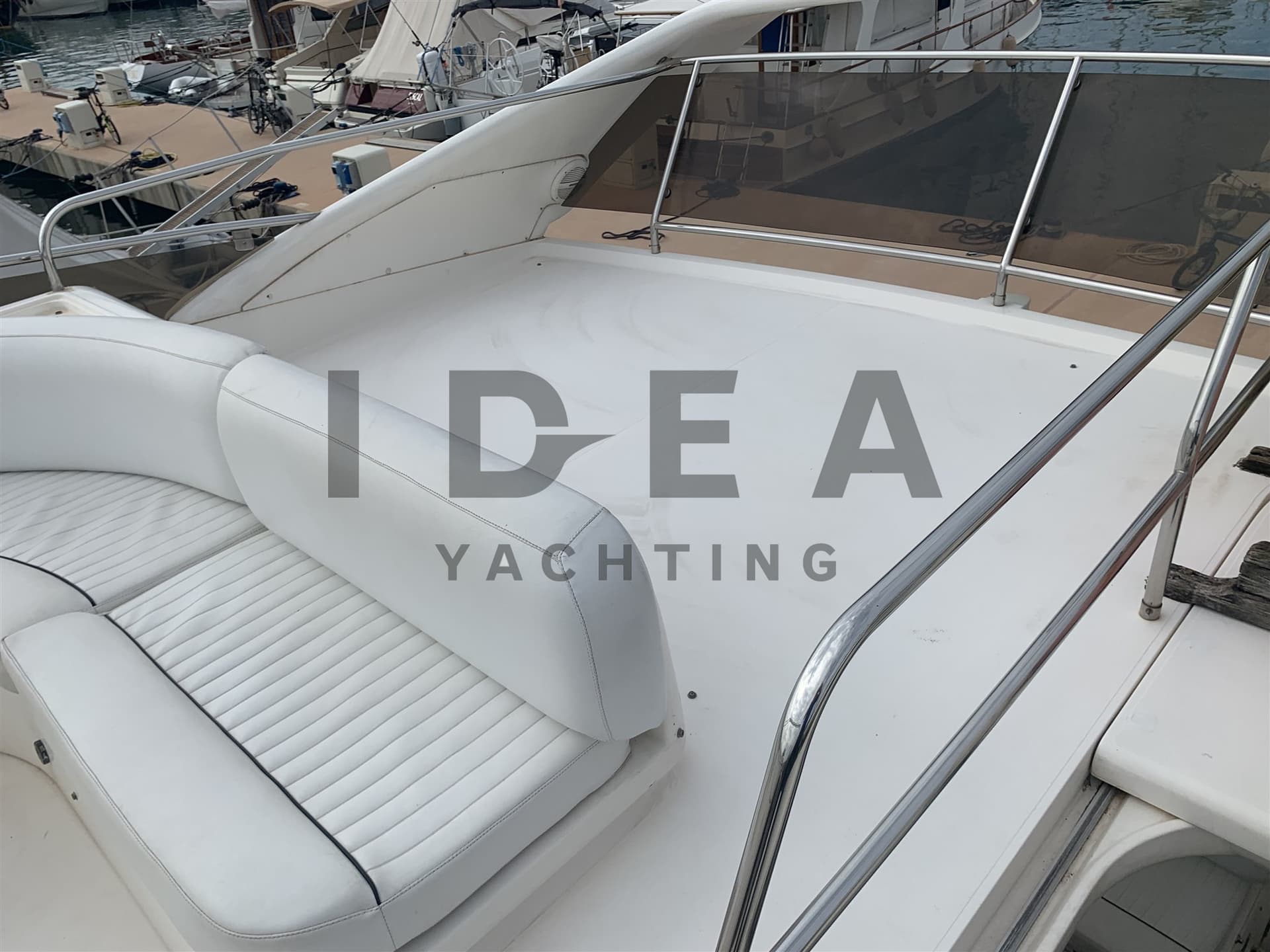 Princess Yachts 56 Fly gebraucht - Hauptbild 23