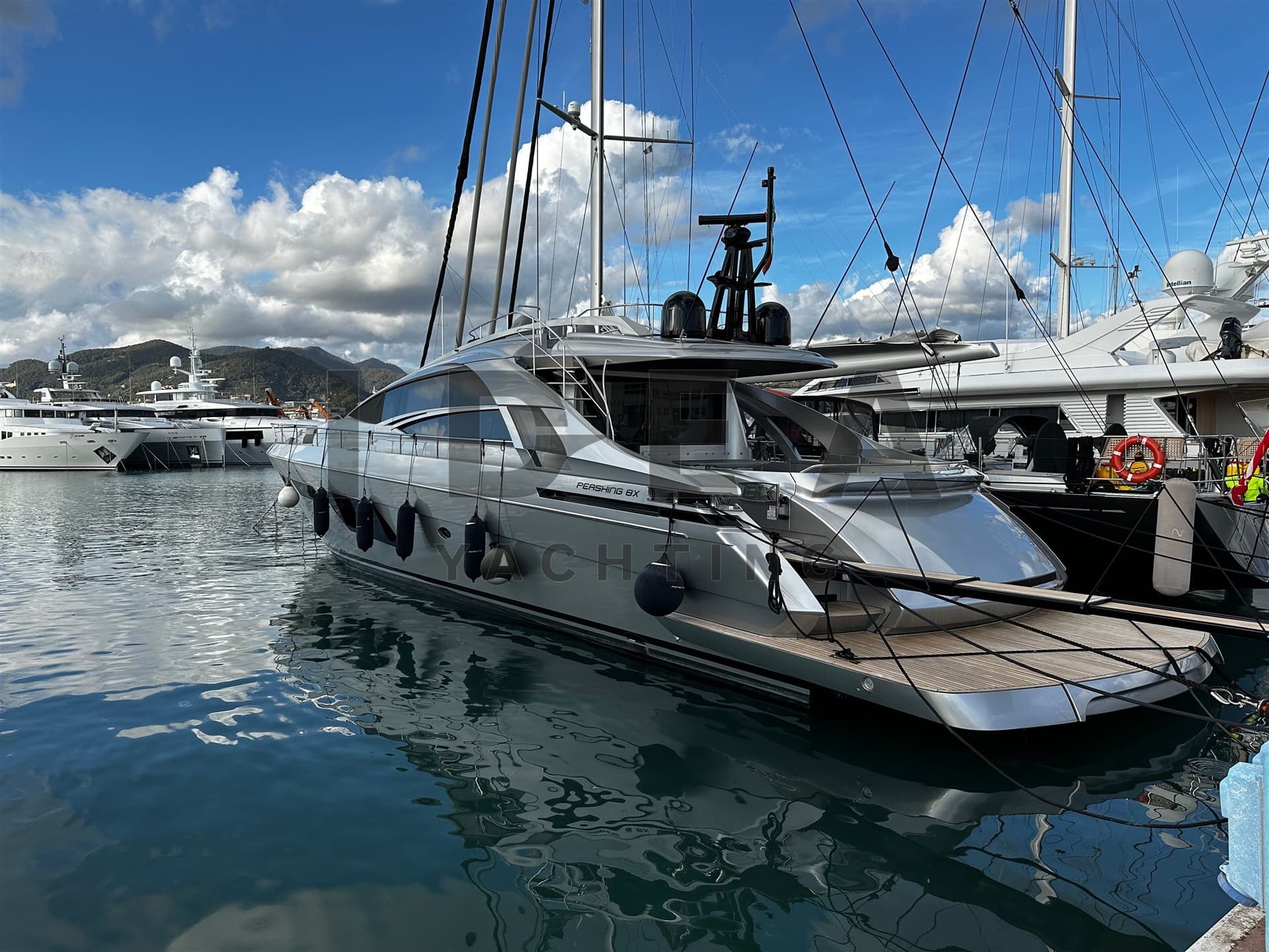 Pershing Pershing 8x - Main View Pershing Pershing 8x - Main View