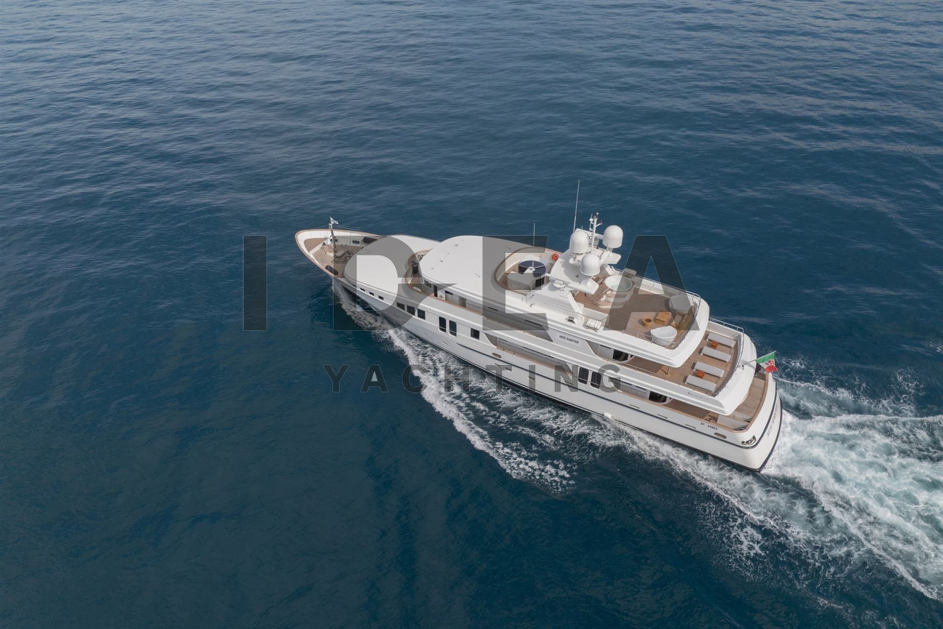 Baglietto 44 M - Detail View 1 Baglietto 44 M - Detail View 1