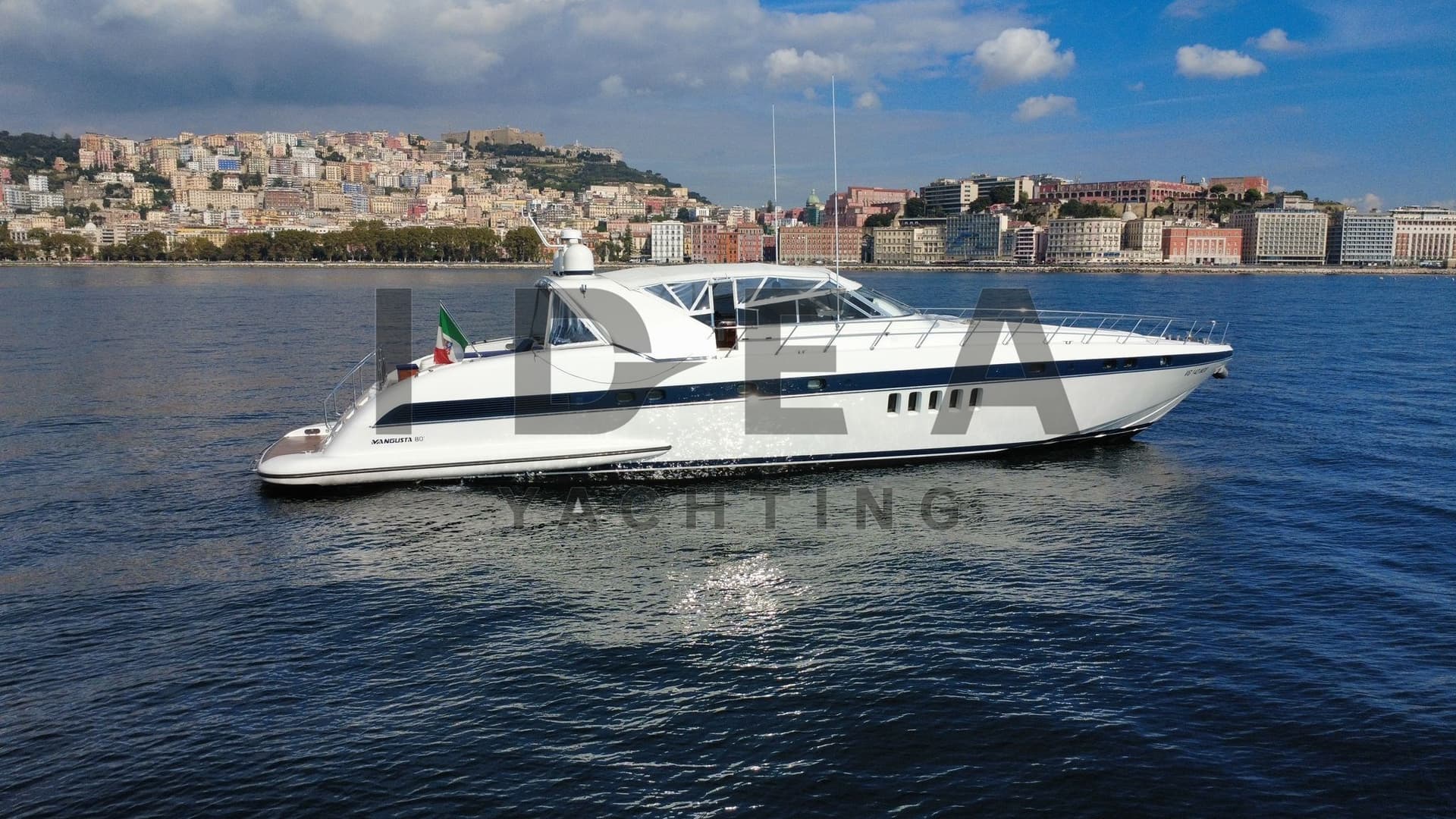 Overmarine Mangusta 80 Open d'occasion - image hero 2