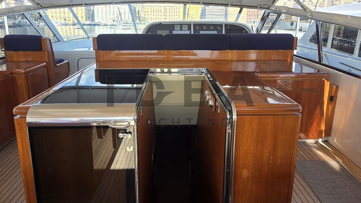 Overmarine Mangusta 80 Open d'occasion - image hero 14