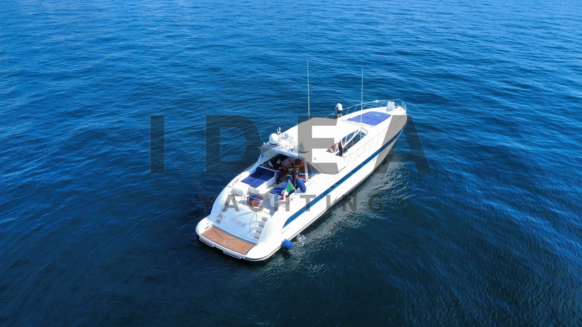 Overmarine Mangusta 80 Open d'occasion - image hero 7