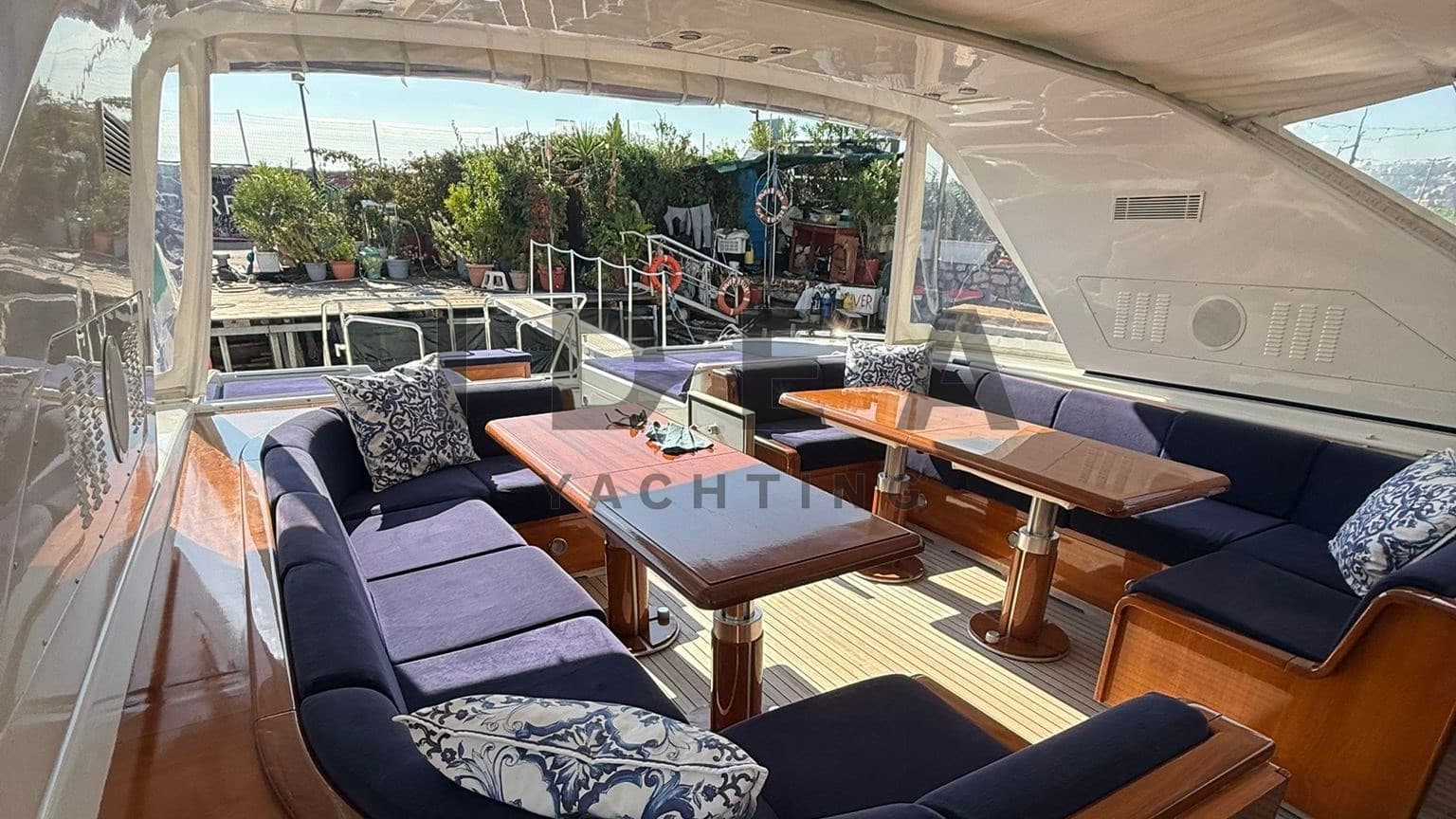 Overmarine Mangusta 80 Open d'occasion - image hero 12