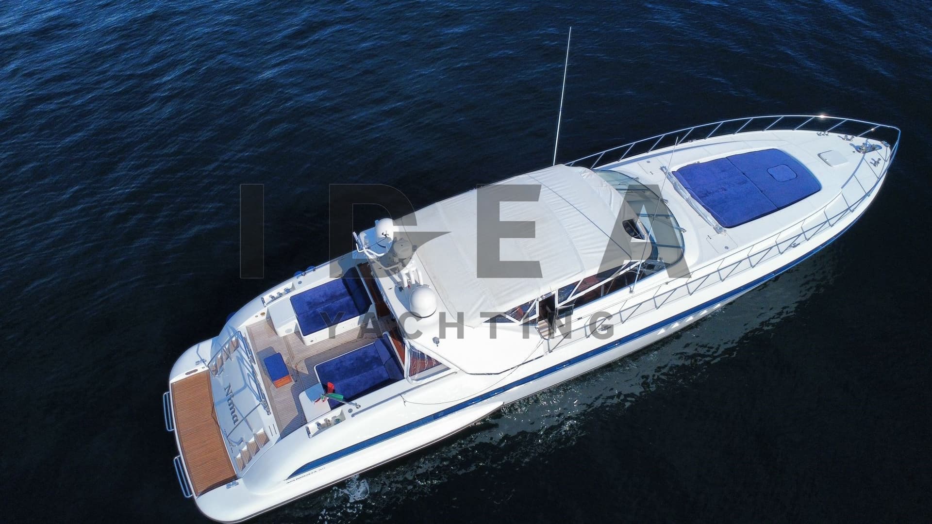 Overmarine Mangusta 80 Open - Interior View Overmarine Mangusta 80 Open - Interior View