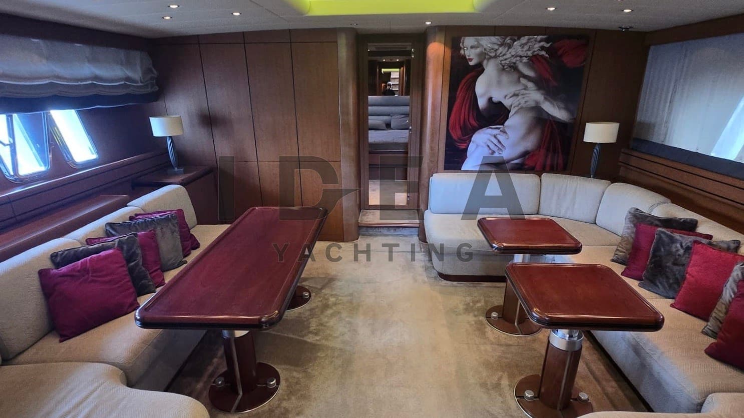 Overmarine Mangusta 80 Open d'occasion - image hero 18