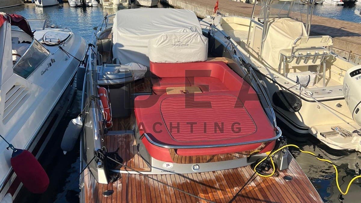 Cranchi E30 Endurance usato - foto hero 11