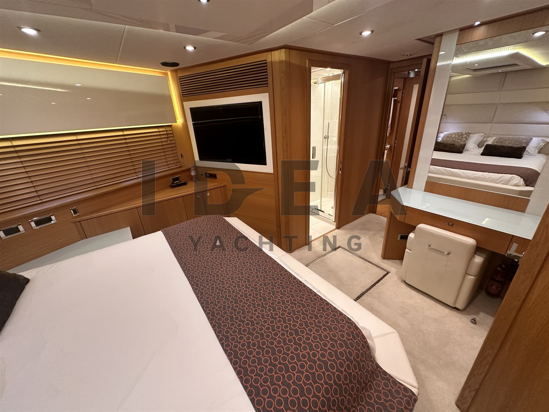 Sunseeker Predator 84 used - hero image 16