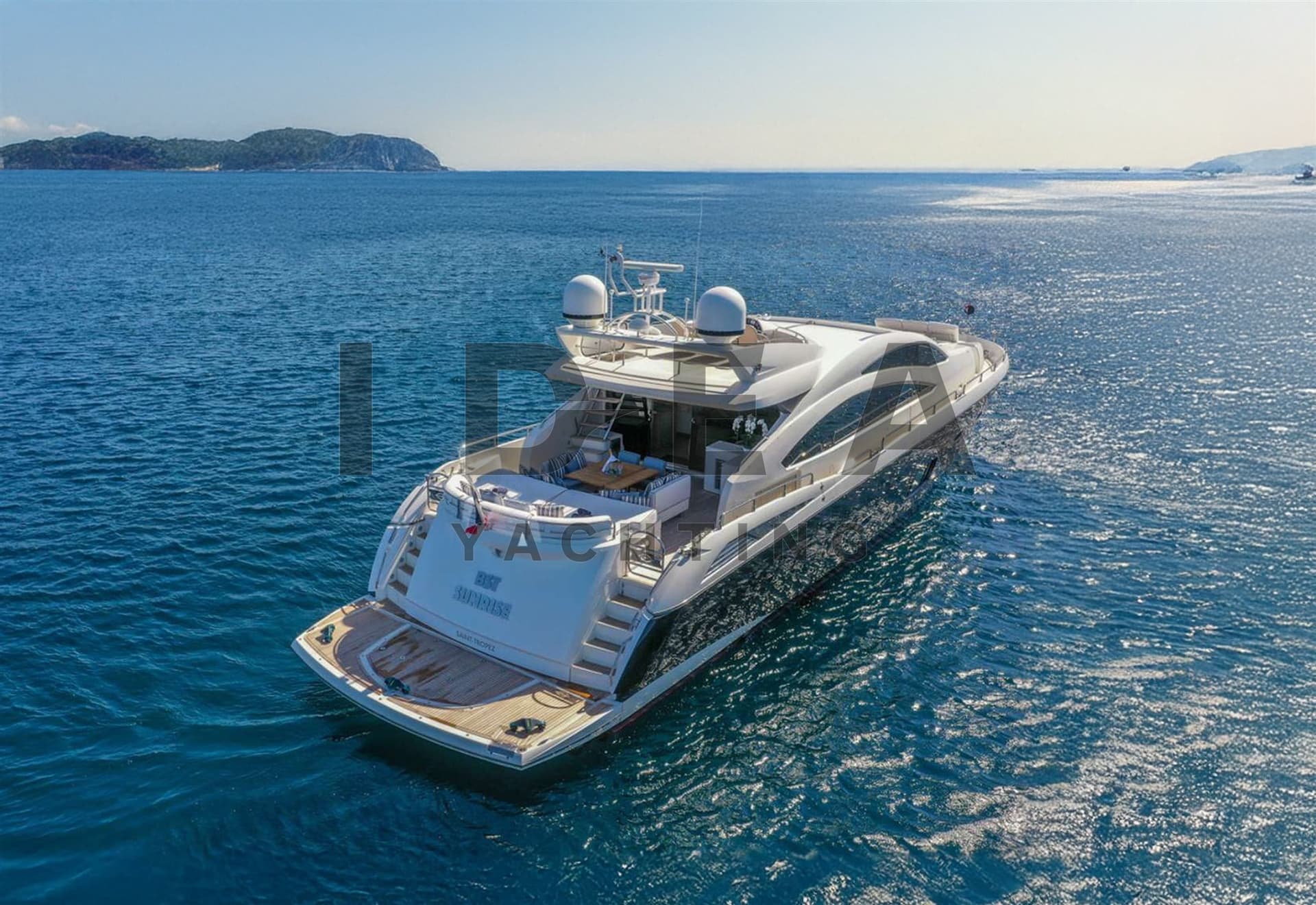 Sunseeker Predator 84 used - main view