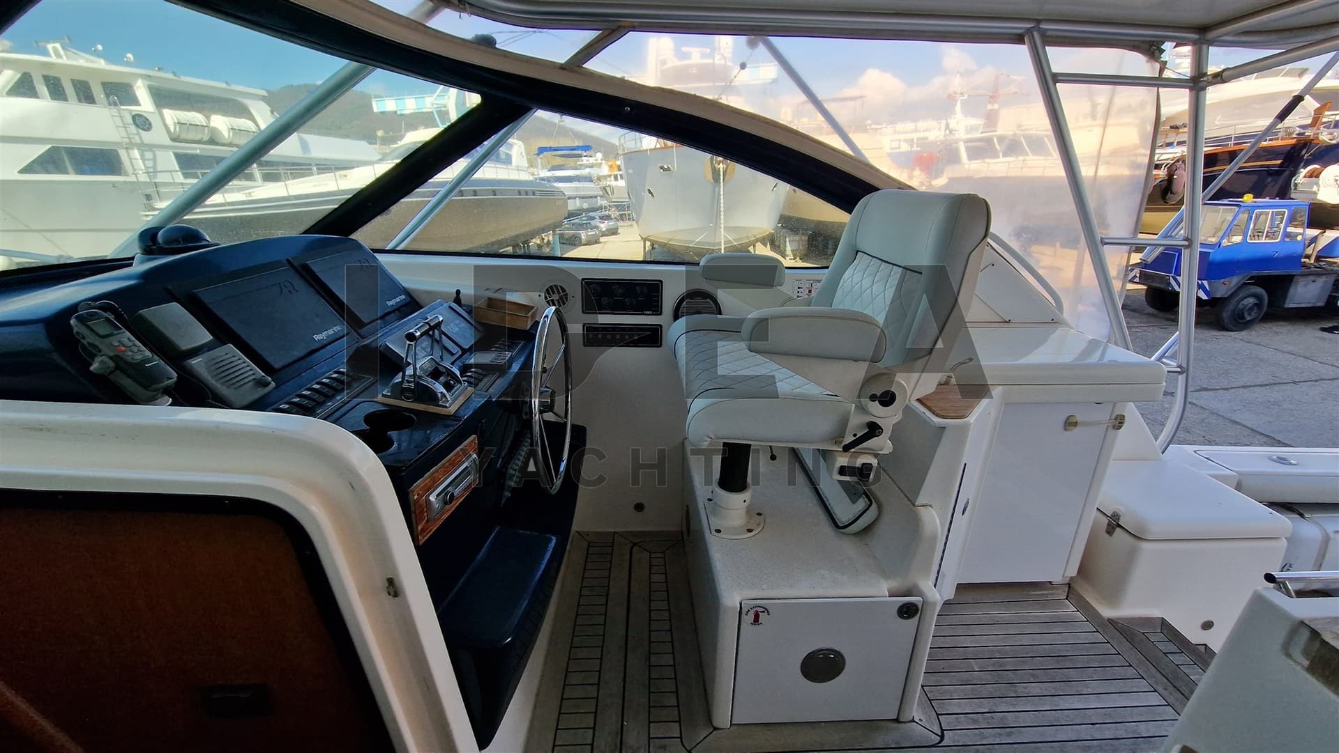 Tiara Yachts 4200 Open gebraucht - Hauptbild 14