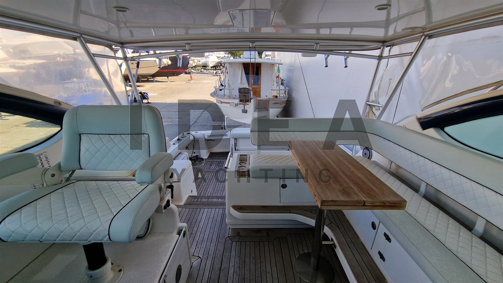 Tiara Yachts 4200 Open gebraucht - Hauptbild 13