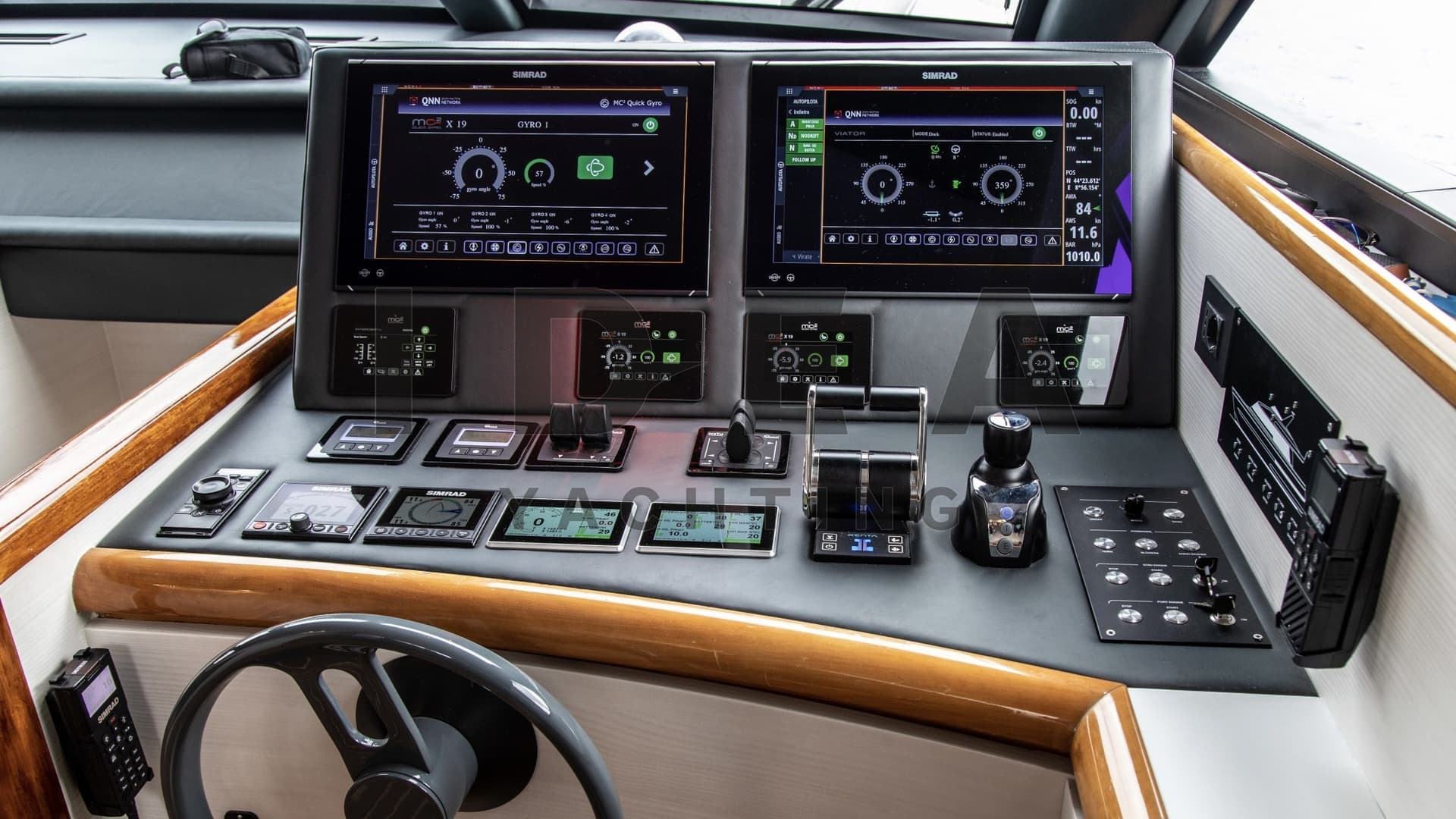 Falcon Yachts 80 usato - foto hero 10