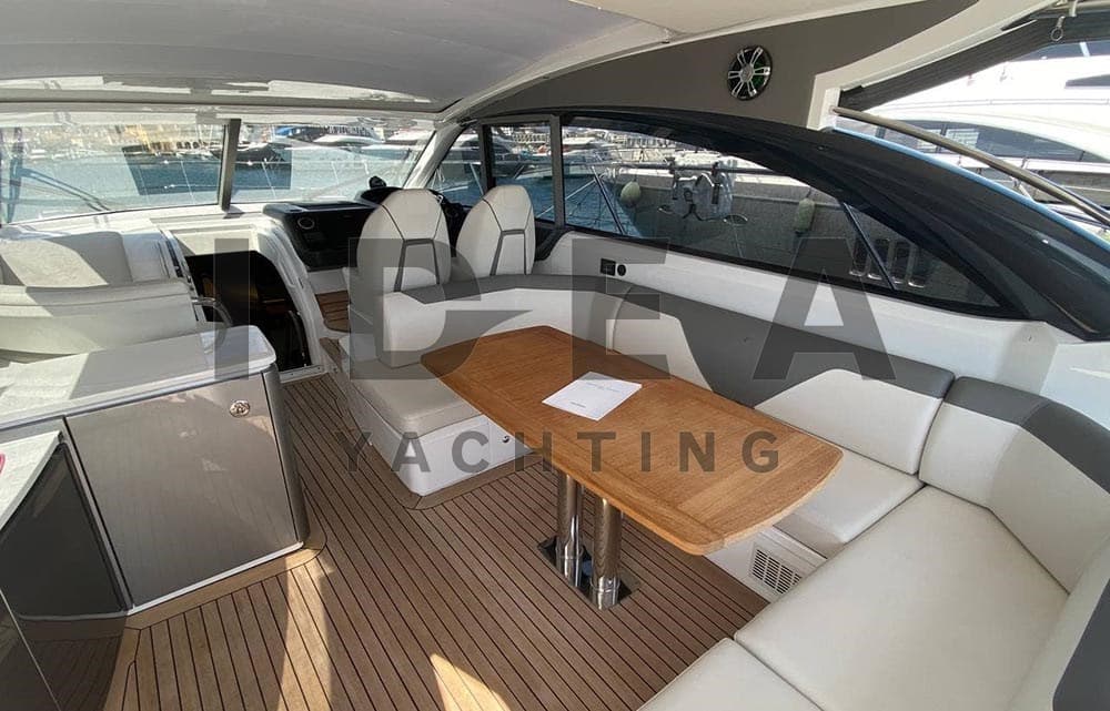 Princess Yachts V50 - Interior View Princess Yachts V50 - Interior View
