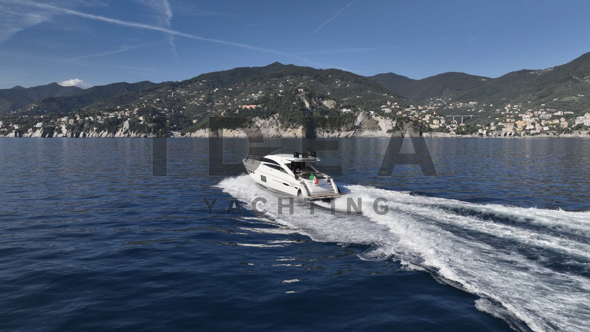 Princess Yachts V 72 - Deck View Princess Yachts V 72 - Deck View