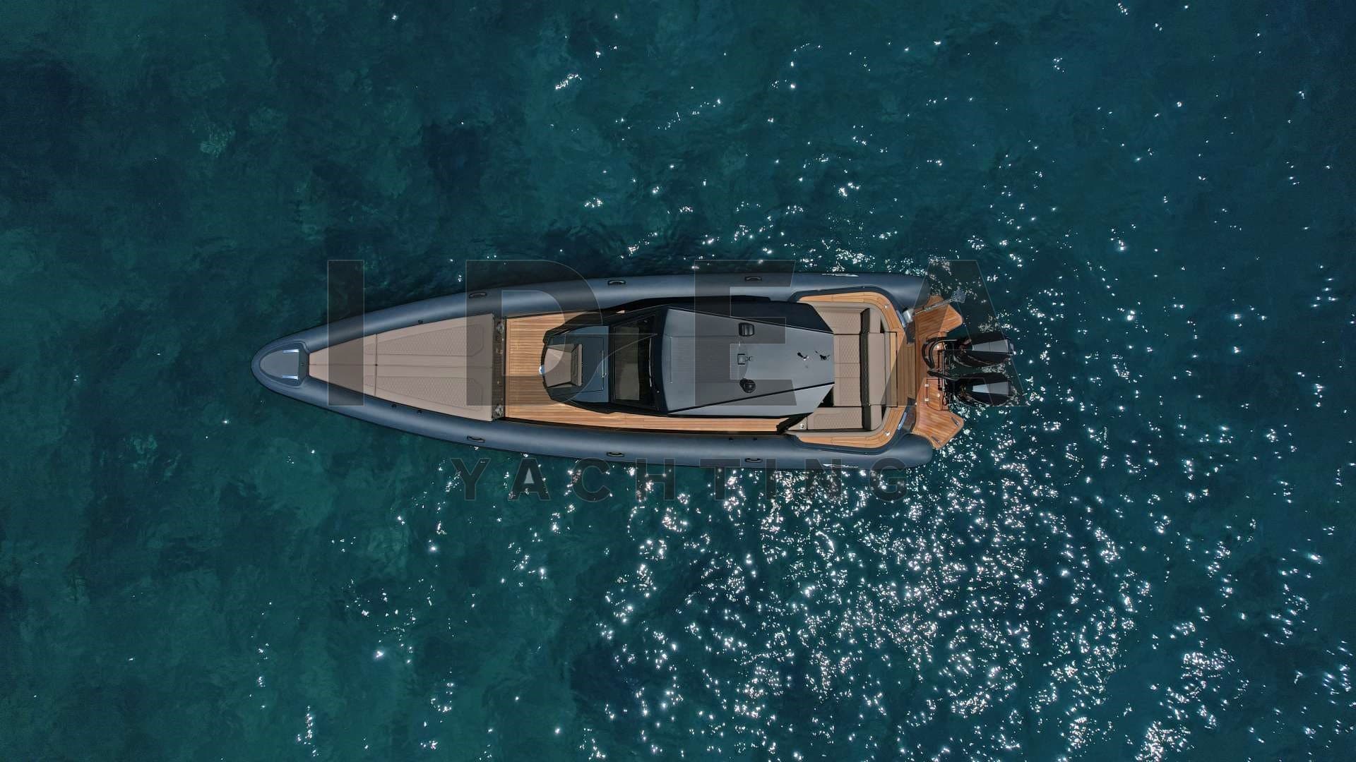 Ribco Venom 39 - Interior View Ribco Venom 39 - Interior View