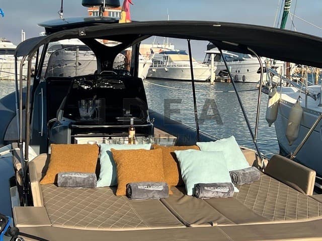 SACS Strider 13 - Interior View SACS Strider 13 - Interior View