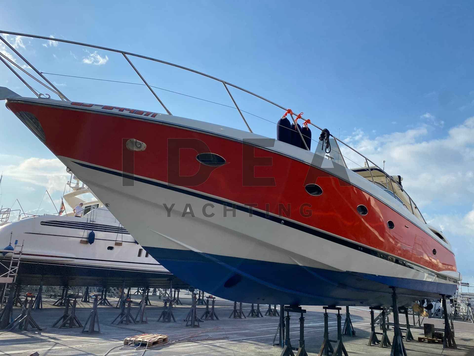 Sunseeker Predator 56 - Deck View Sunseeker Predator 56 - Deck View