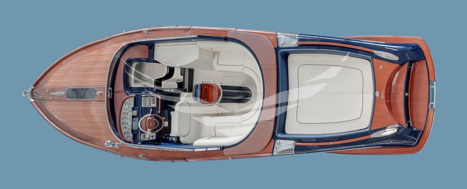 Riva 33 Aquariva - Deck View Riva 33 Aquariva - Deck View