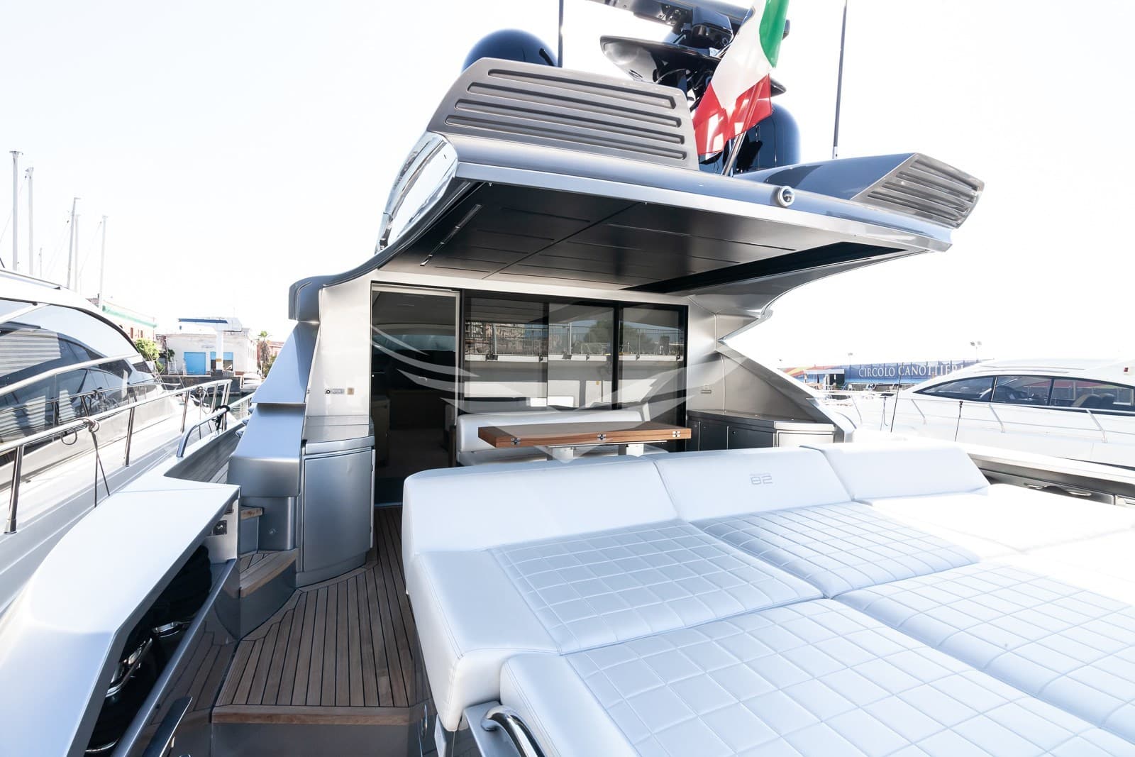 Pershing Pershing 82 usato - foto hero 13
