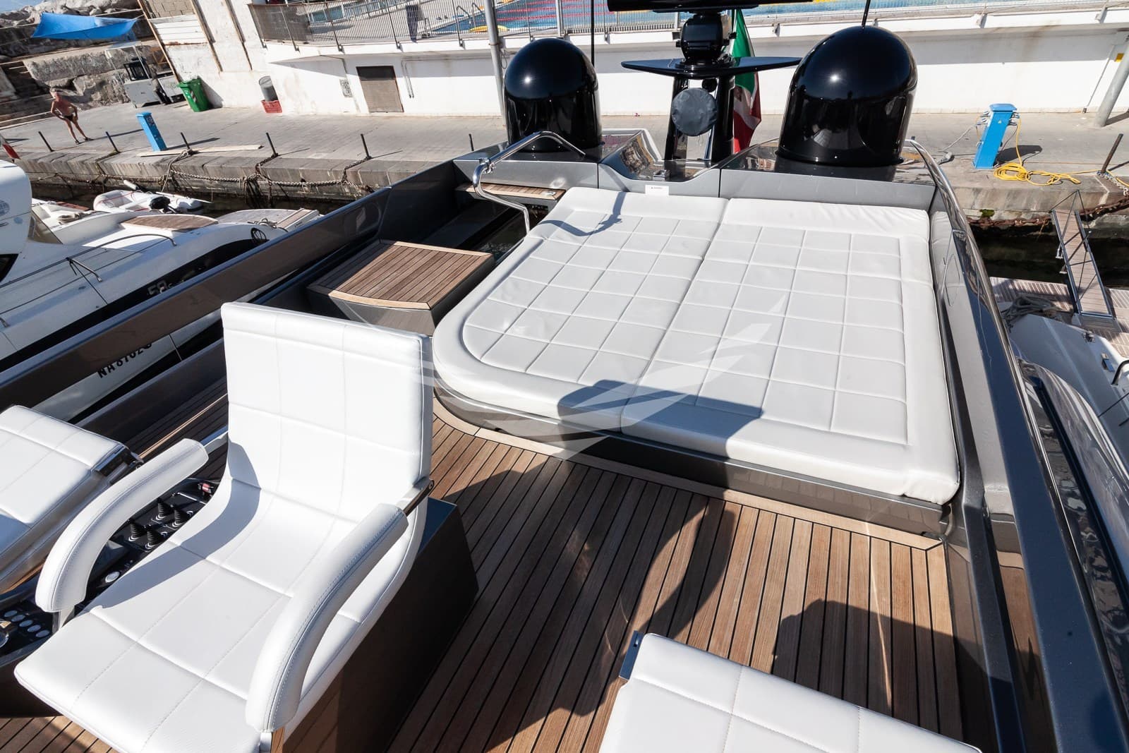 Pershing Pershing 82 usato - foto hero 4