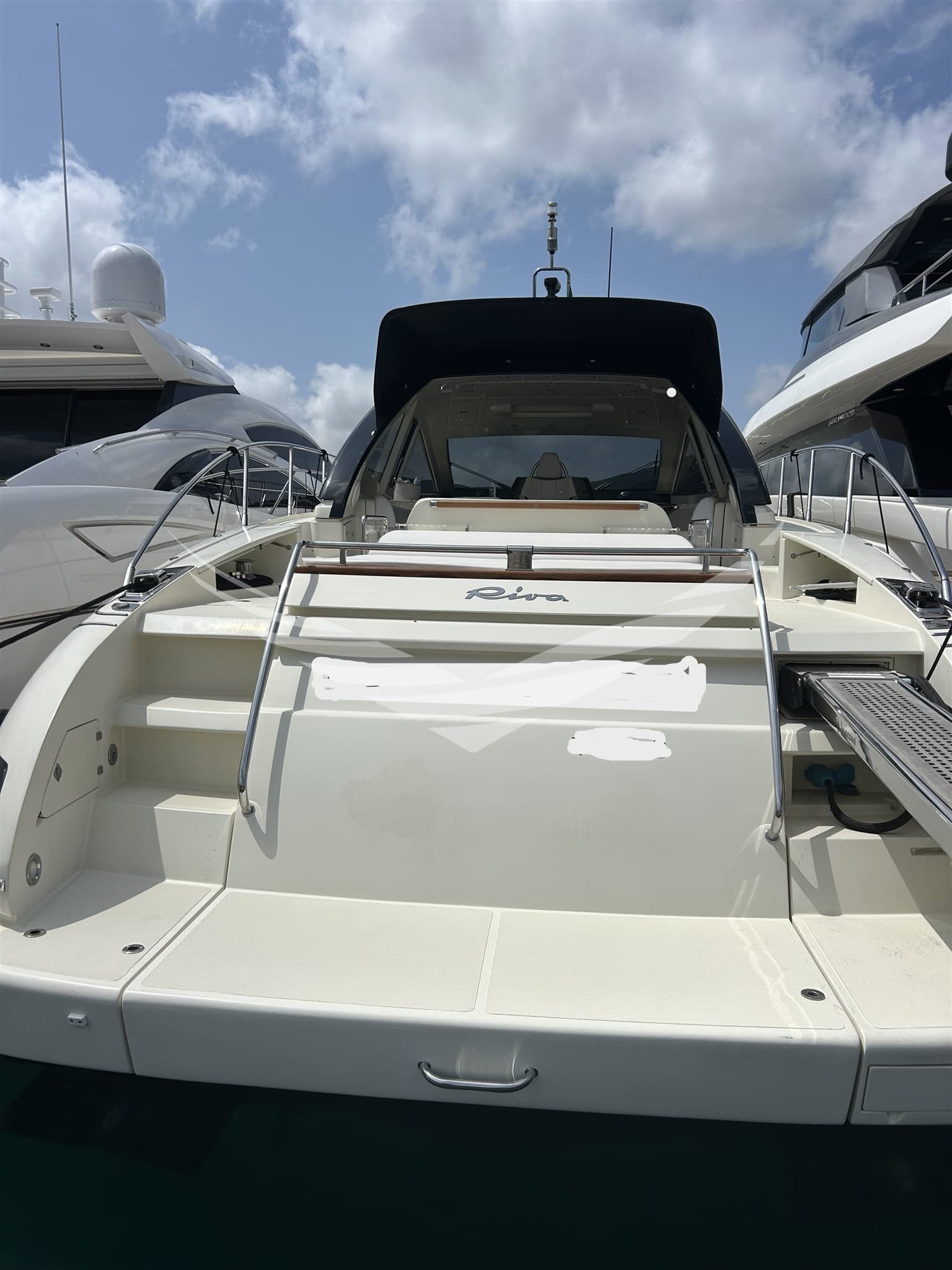 Riva 63 Vertigo gebraucht - Detail 3